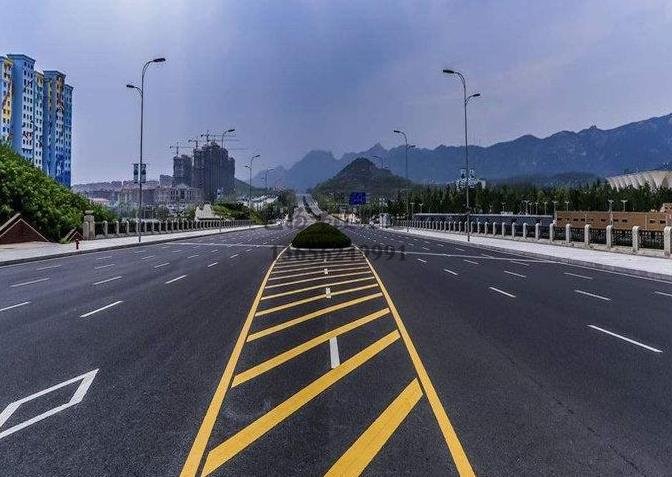 镇江道路划线，镇江道路划线施工单位？飞扬市政专业可靠！