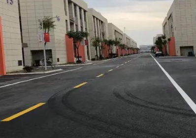 飞扬市政厂区划线，性价比与服务的完美结合